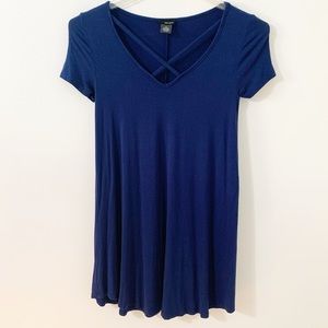 Wet Seal Short Sleeve Tee Shirt Swing Dress Criss Cross Detailing Knee Length